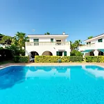 Limón Сasa de vacaciones Cala Blanca (Menorca)